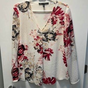 Floral long sleeve blouse